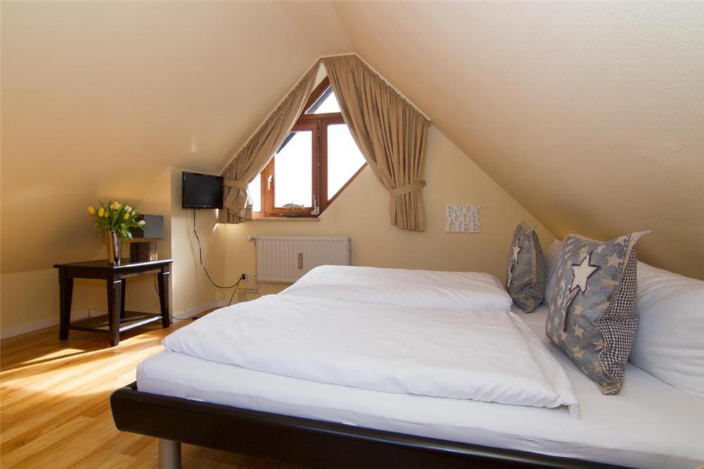 Strandperle-1-og-dg-wohnung-4 *